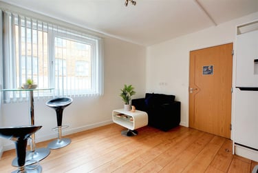 1 bed flat, Oxford Street, City Centre, Leicester, LE15XA - Image 13